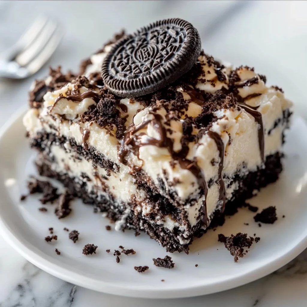 Oreo Dump Cake Recipe – Just 5 Ingredients